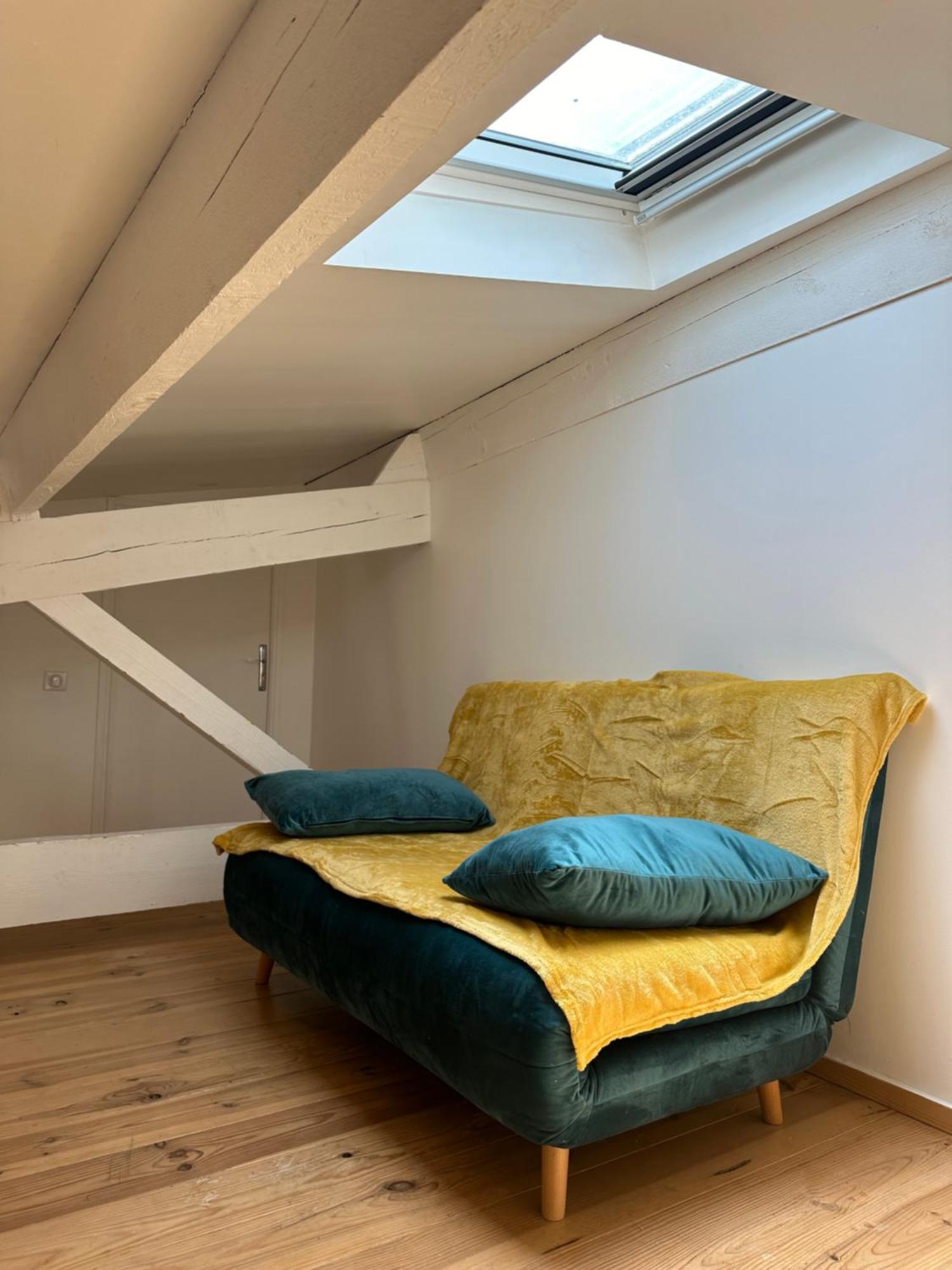 Appartement Avec Vue Sur L Eglise Des Saintes Екстериор снимка